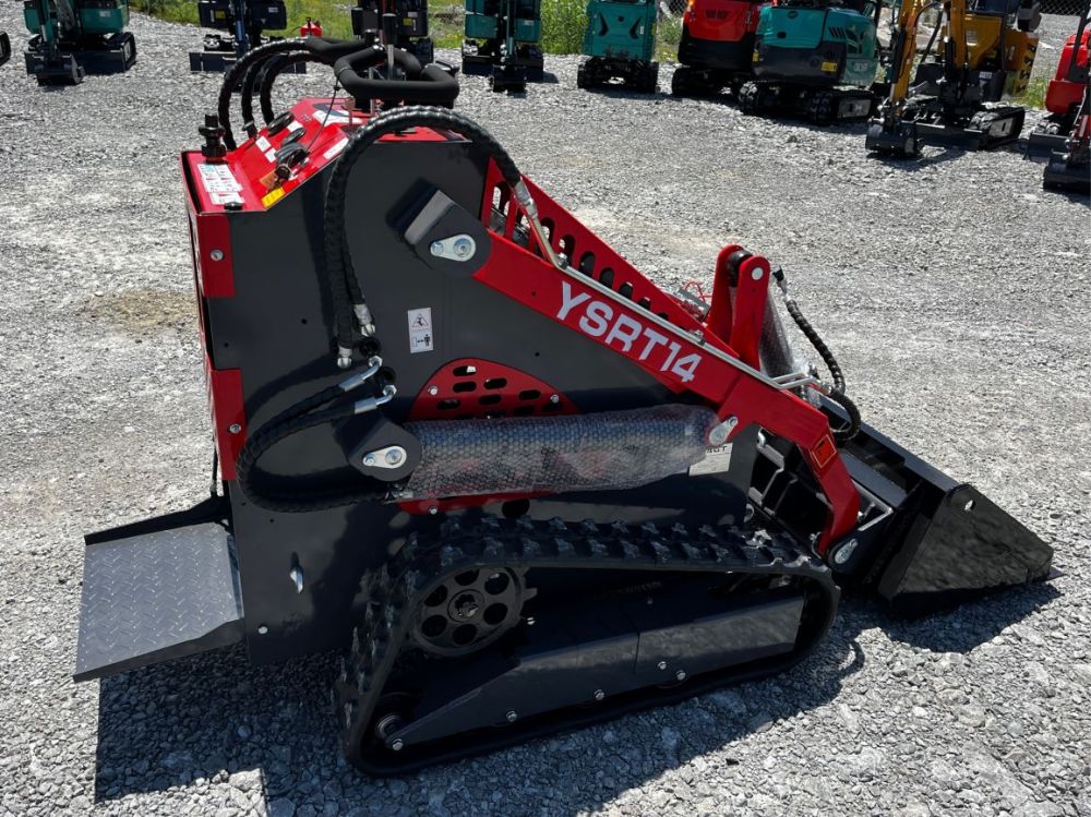 2025 AGT YSRT14 MINI SKID TRACK LOADER