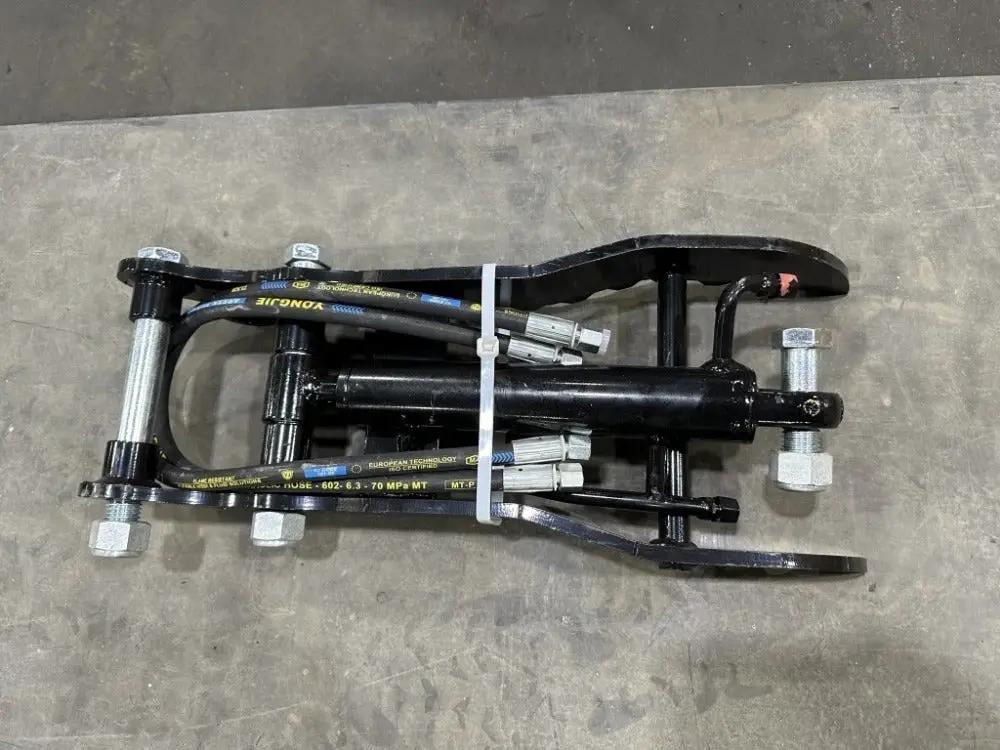 Hydraulic Thumb Attachment for 1-Ton Mini Excavator by MIVA