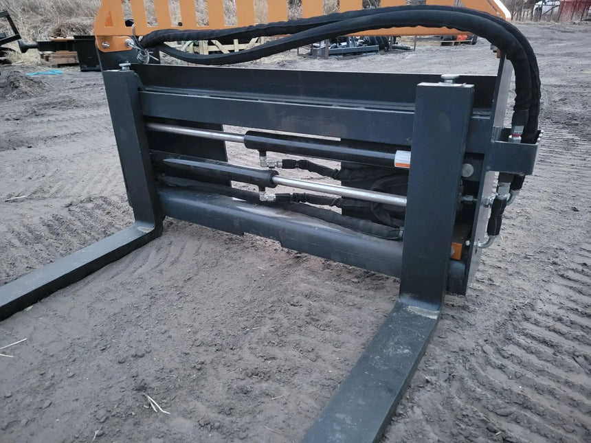 48" HYDRAULIC SHIFT CLASS II PALLET FORKS FOR SKID STEER by Wolverine
