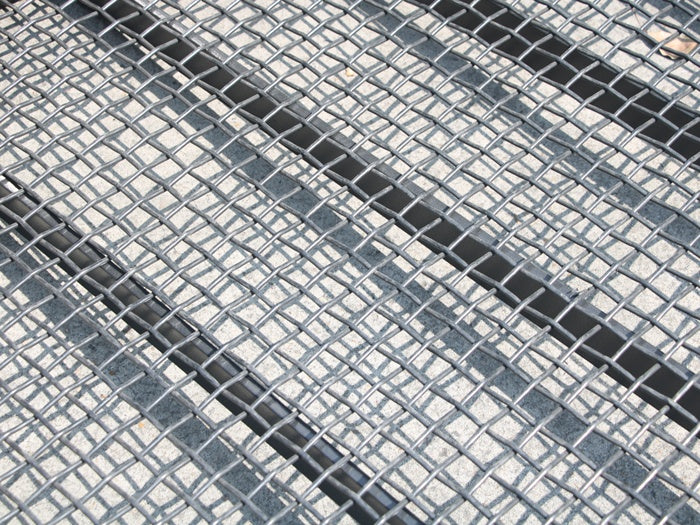 72" WOLVERINE VIBRATING SOIL SCREENING BUCKET FOR SKID STEER