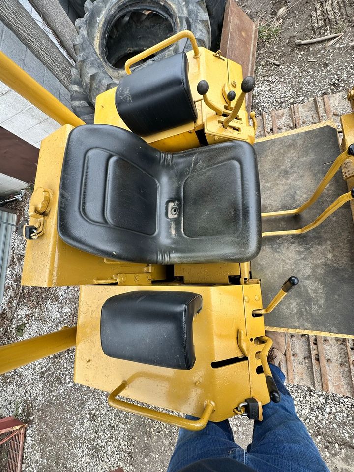 1983 John Deere 450E Long Track Bulldozer