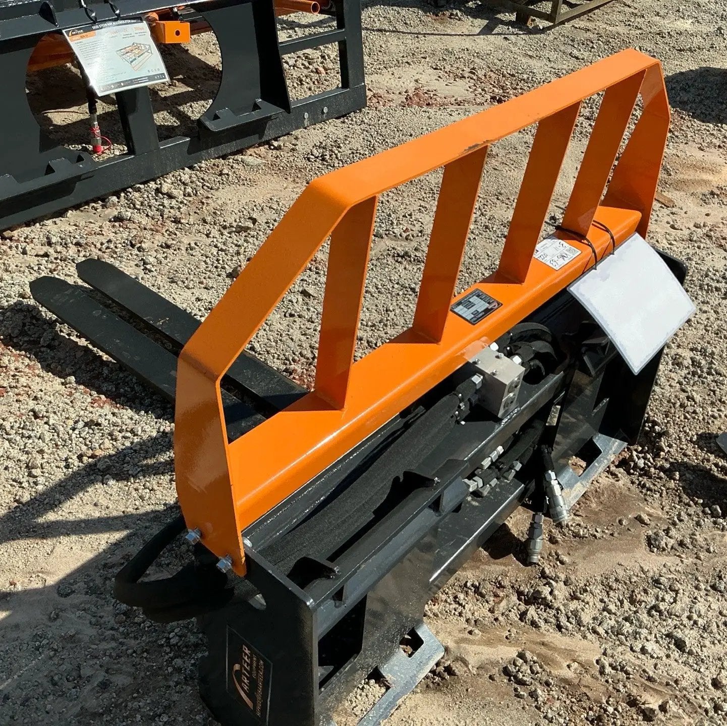 ARTEER 48" HYDRAULIC PALLET FORK ATTACHMENT FOR SKID STEER by Arteer Equipment