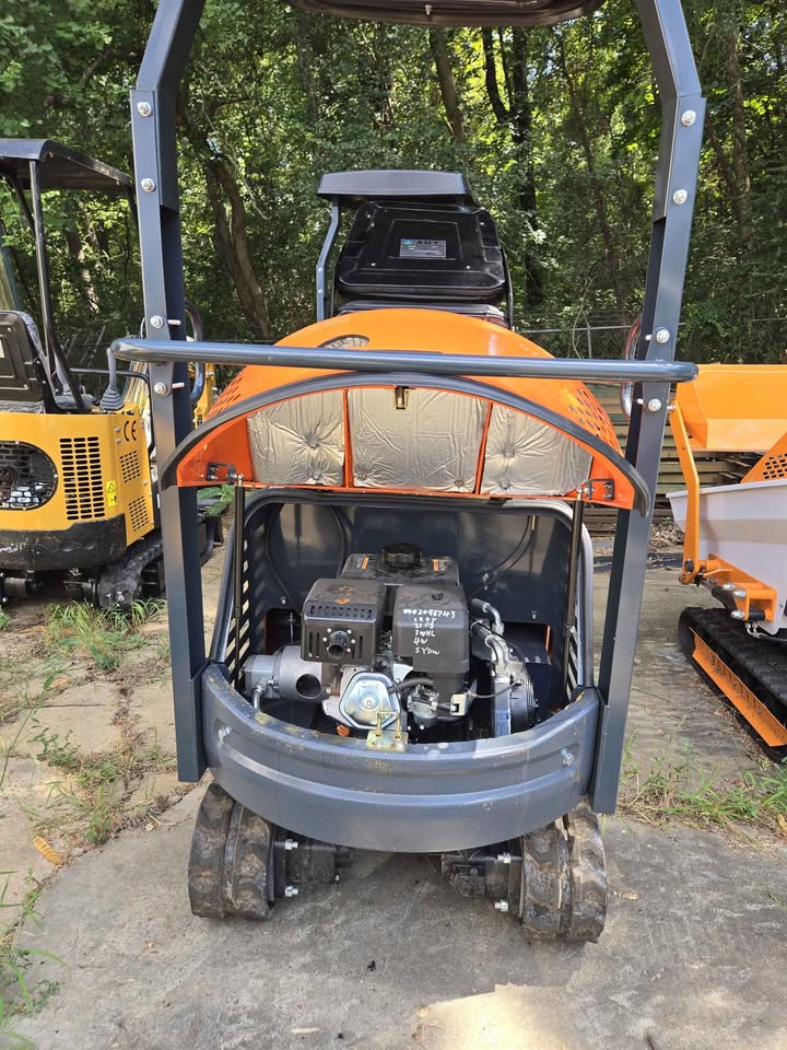 2024 AGT LH12R MINI EXCAVATOR