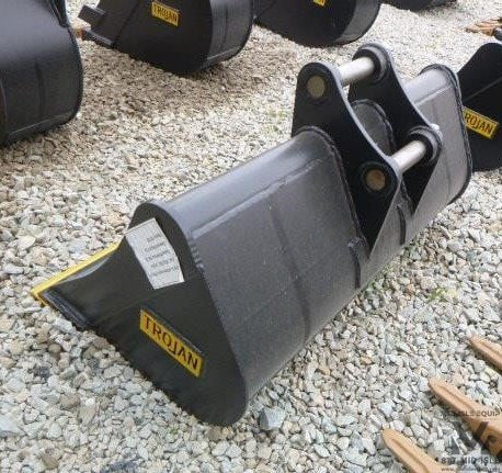 TROJAN 42" CLEAN UP BUCKET FOR EXCAVATOR CAT 303 DEERE 35