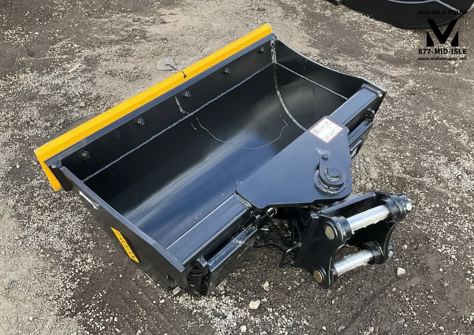 TROJAN 35CL 42" TILTING BUCKET FOR EXCAVATOR CAT 303 304 JD 35G 40MM PINS