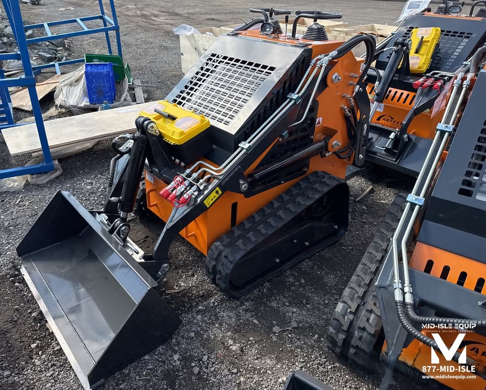 2025 ARTEER EQUIPMENT QB-480 MINI SKID TRACK LOADER