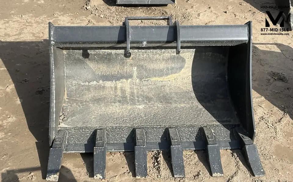 BOBCAT XCHANGE 36" DIGGING BUCKET MINI EXCAVATOR by Bobcat