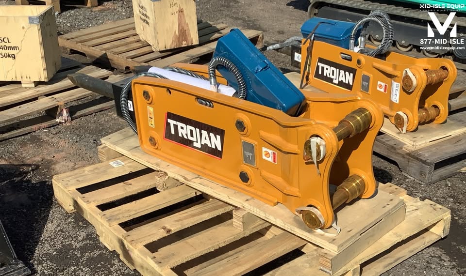 TROJAN HAMMER BREAKER ATTACHMENT FOR EXCAVATOR CAT 305 PC55