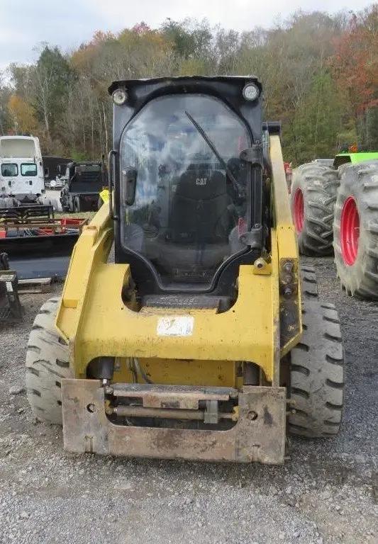 2014 Caterpillar 262D Skid Steer Loader High Flow XPS by Caterpillar