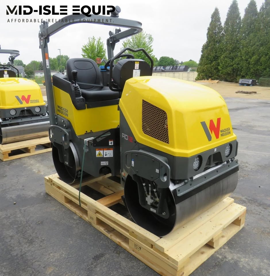 2026 WACKER NEUSON RD12 PREMIUM 1.2 TON ROLLER HONDA *demo unit*