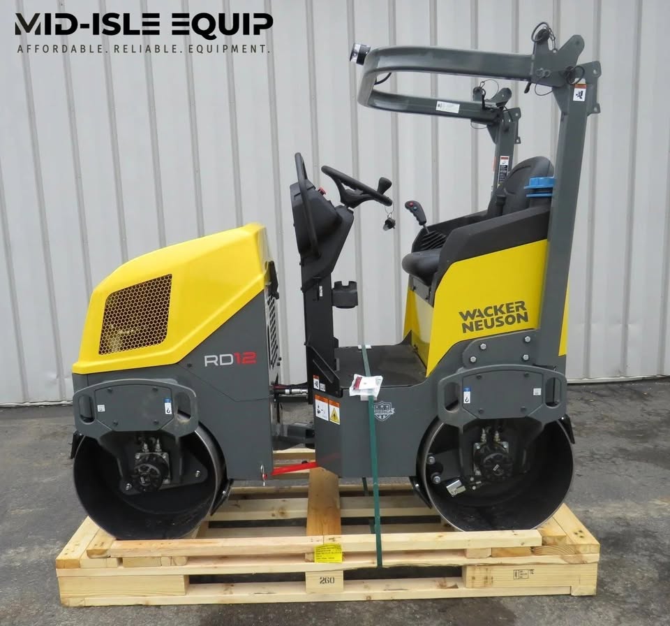 2026 WACKER NEUSON RD12 PREMIUM 1.2 TON ROLLER HONDA *demo unit*