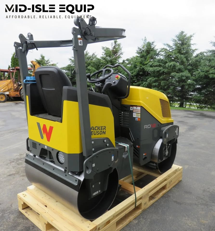 2026 WACKER NEUSON RD12 PREMIUM 1.2 TON ROLLER HONDA *demo unit*