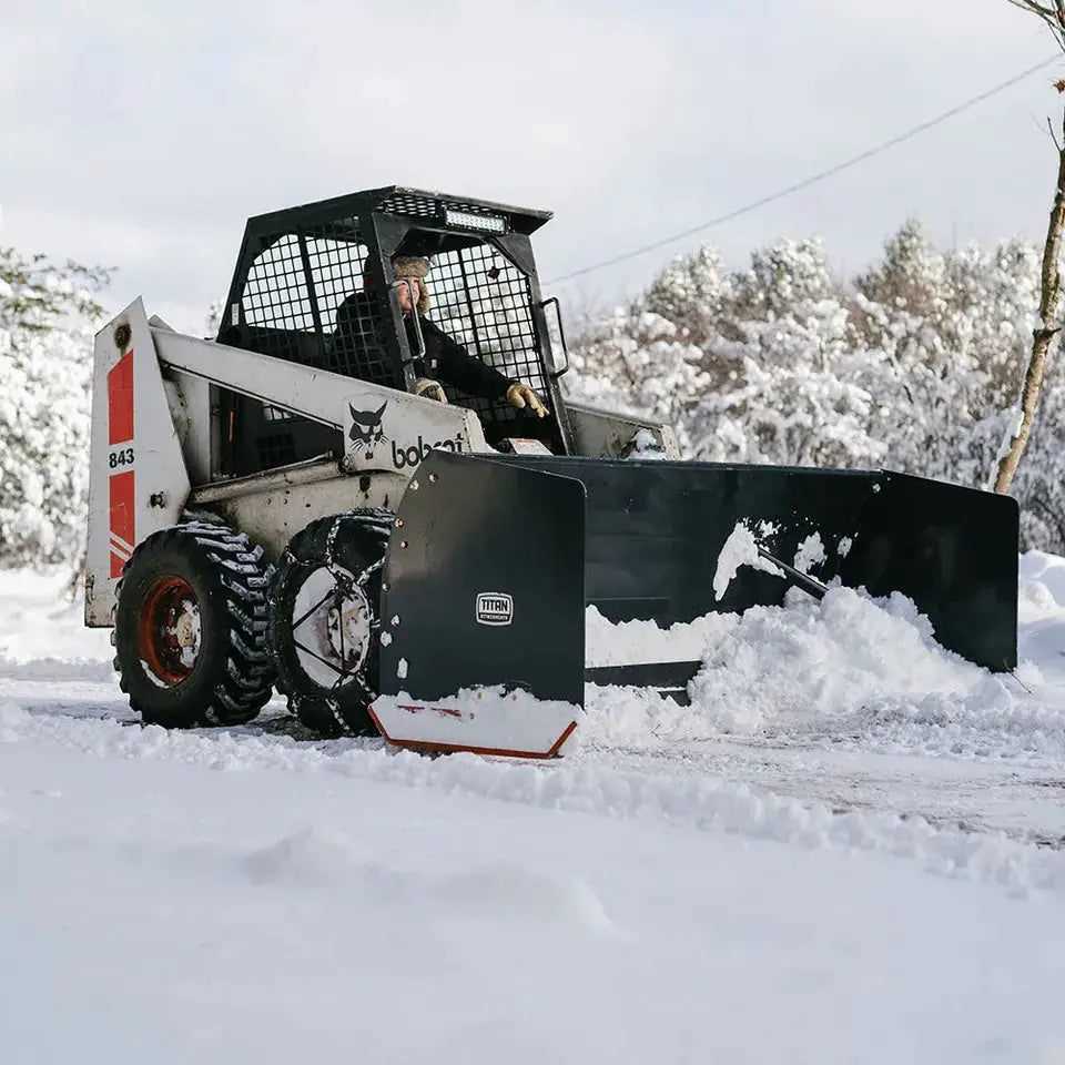 TITAN 92" SKID STEER SNOW PUSHER BOX RUBBER EDGE by Titan Attachments