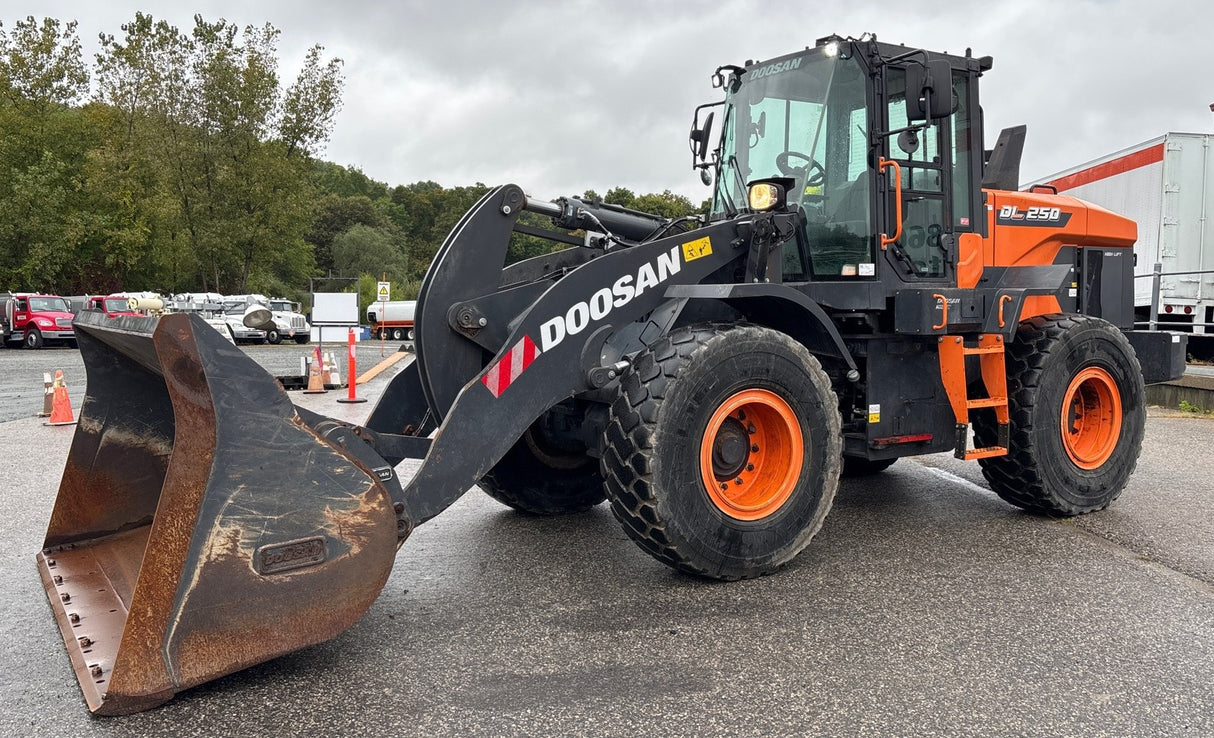 2022 DOOSAN DL250-7 FRONT END LOADER HIGH LIFT W/ SCALE