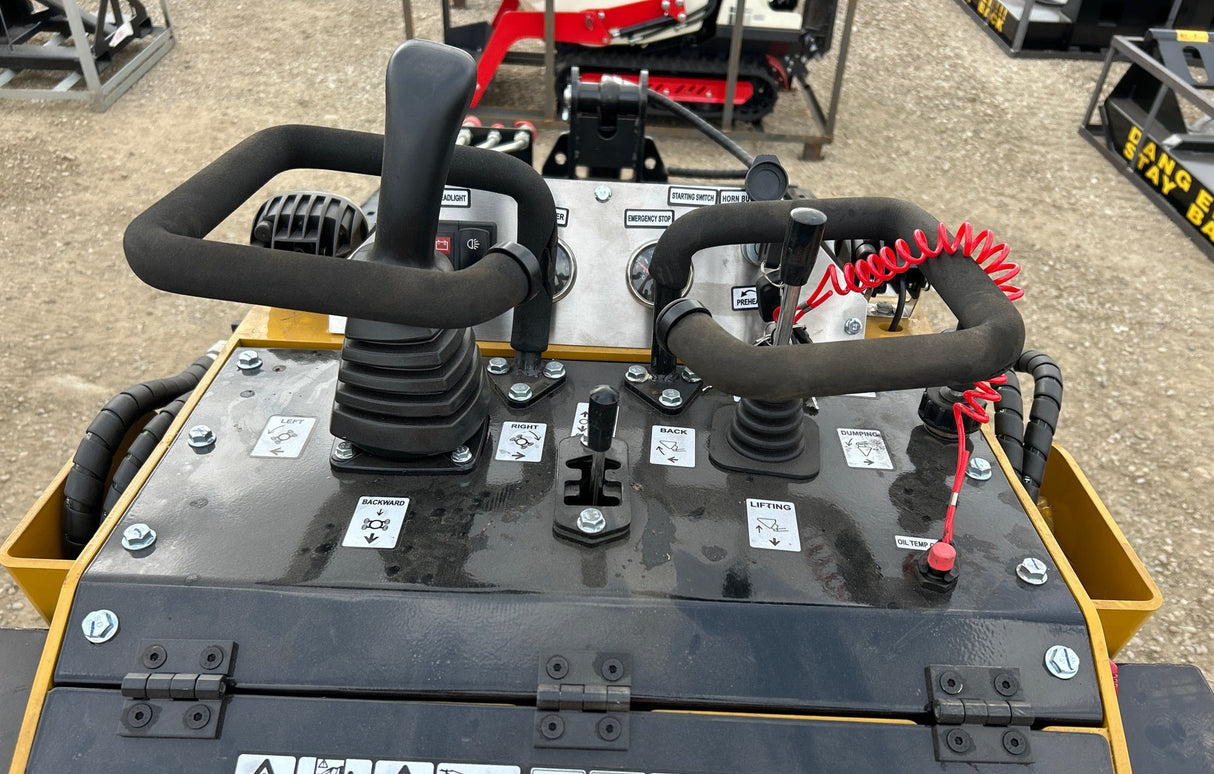 2025 CFG KKT27 Kubota Diesel Mini Skid Steer