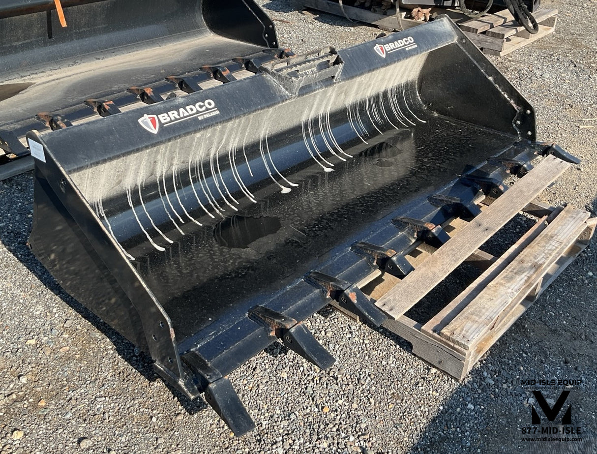 82" BRADCO HD TOOTH BUCKET FOR SKID STEER USA MADE