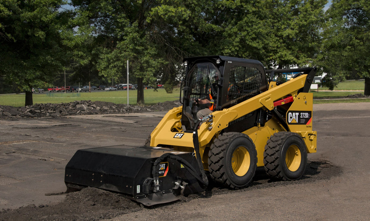 CATERPILLAR BU118 SKID STEER POLY BROOM WITH BUCKET