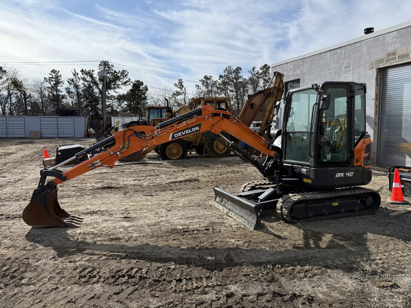 DEVELON DX42-7 Mini Excavator *CALL FOR PRICE* by Develon