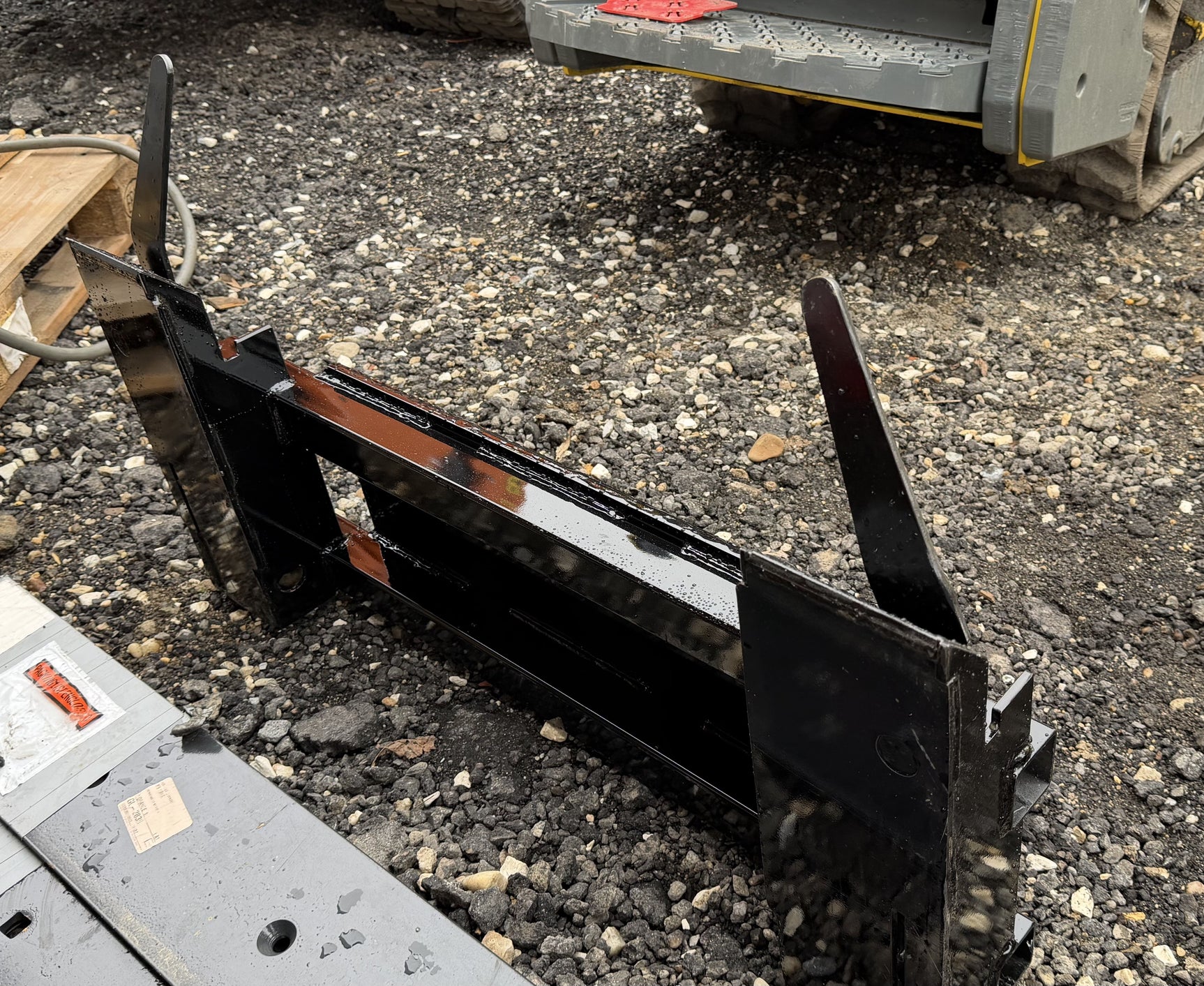 UNIVERSAL MINI SKID TO FULL SIZE SKID STEER ADAPTER by Mid-Isle Equipment
