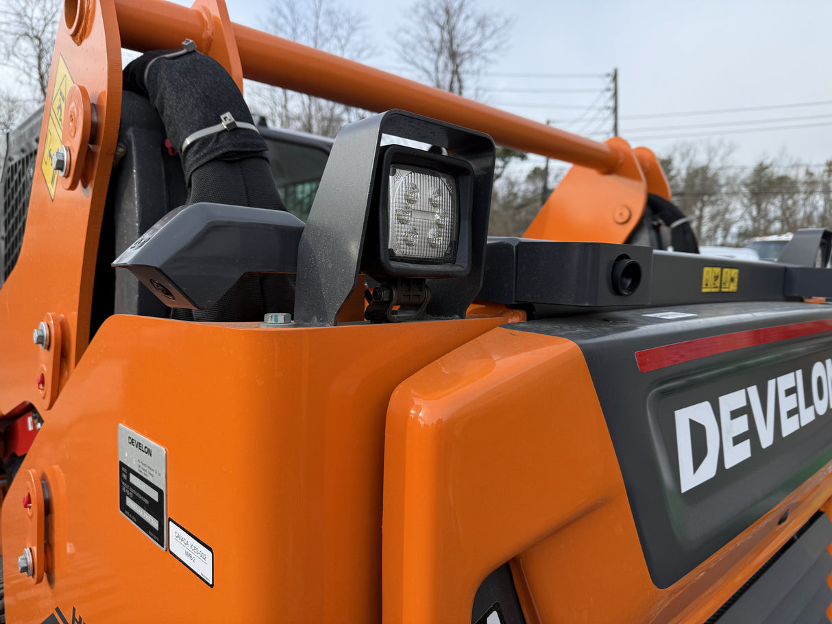 DEVELON DTL35 Compact Track Loader 115HP