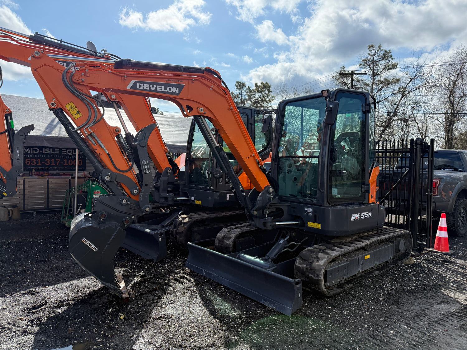 DEVELON DX55R-7 Mini Excavator