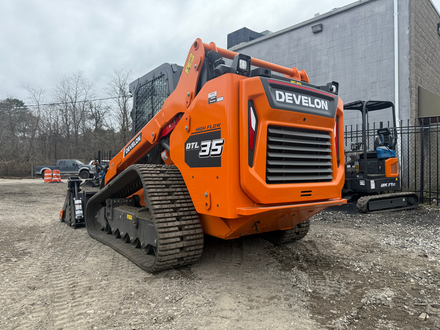 DEVELON DTL35 Compact Track Loader 115HP
