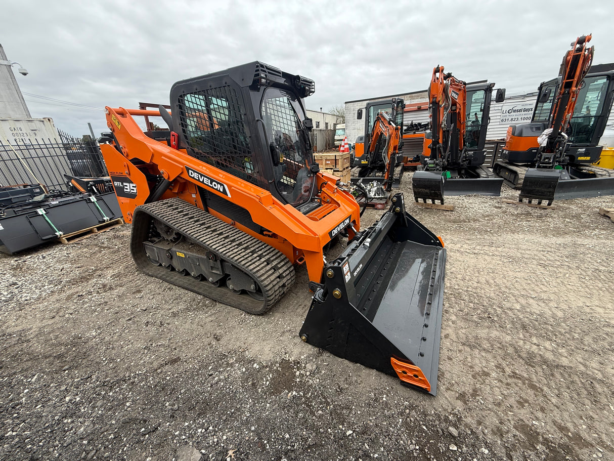 DEVELON DTL35 Compact Track Loader 115HP