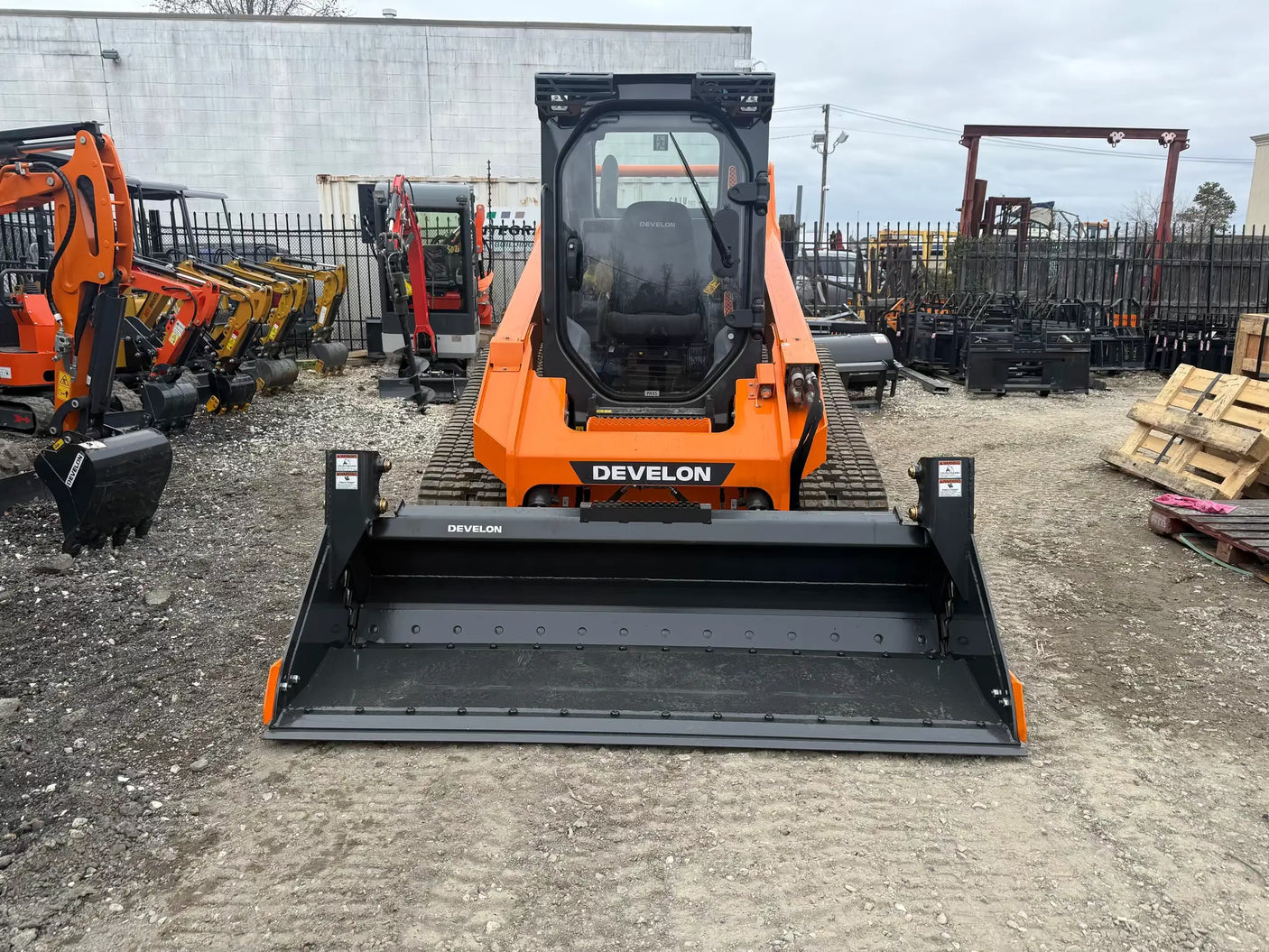 DEVELON DTL35 Compact Track Loader *CALL FOR PRICE* by Develon