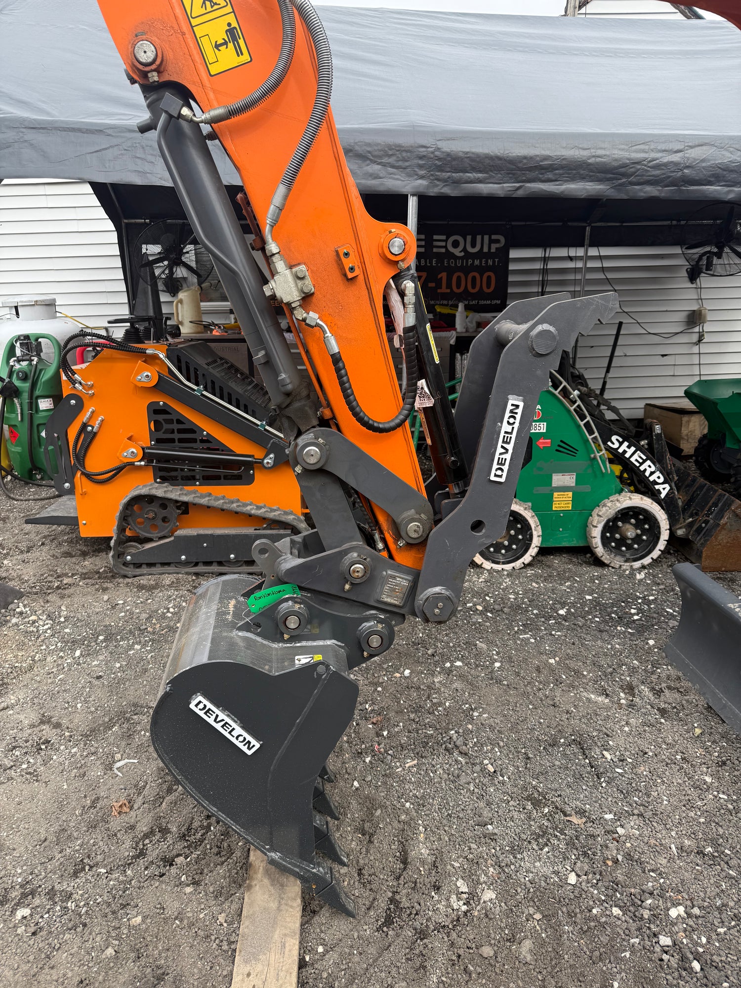 DEVELON DX35Z-7 Mini Excavator 3.5 Ton