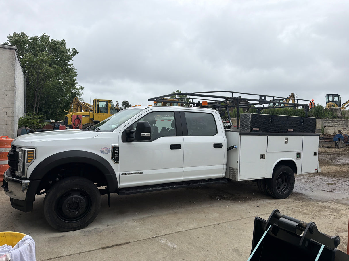 2019 Ford F550 XL Crew Cab 4X4 Power Stroke Diesel Utility Truck