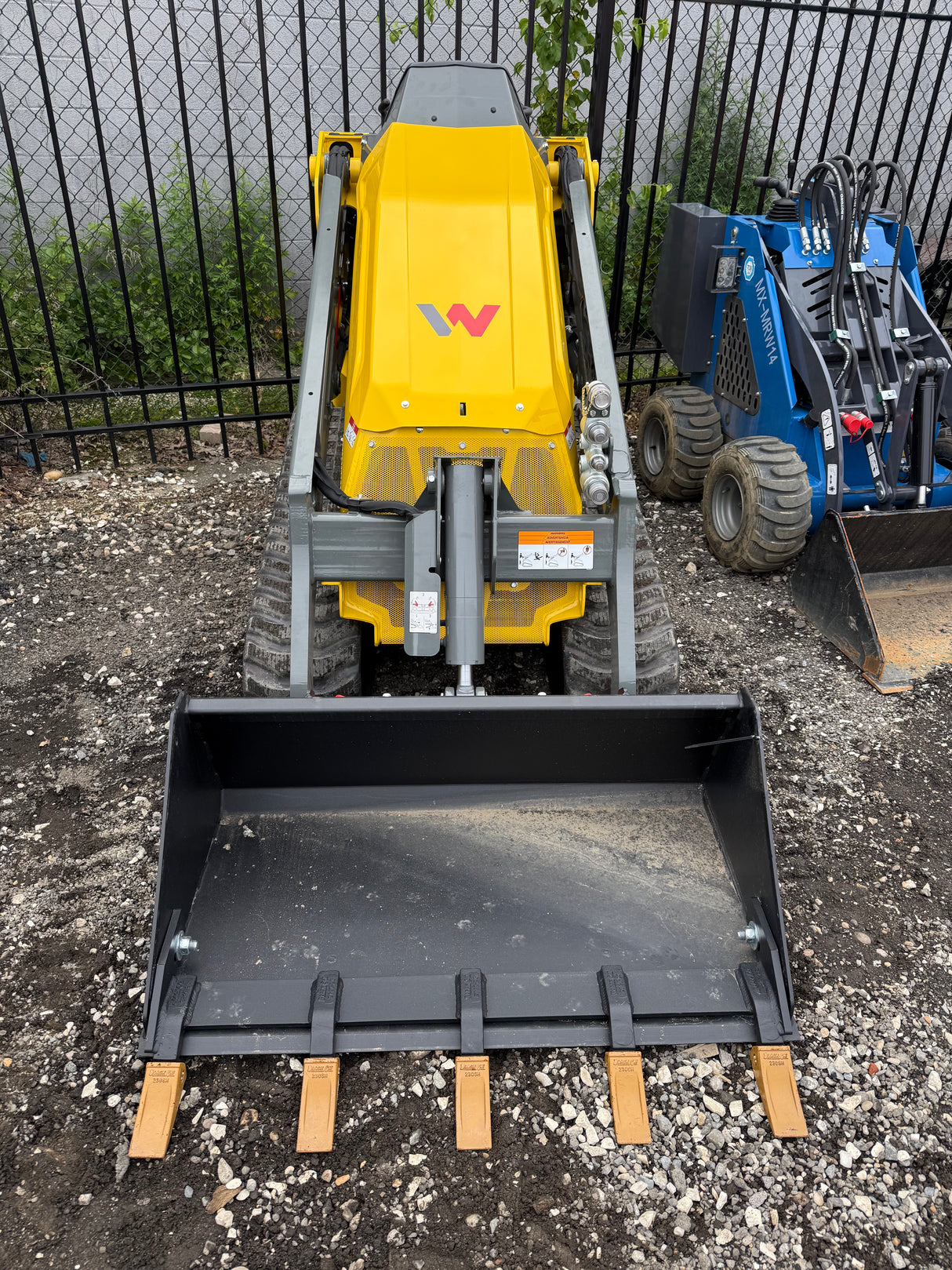 2026 Wacker Neuson Mini Skid Track Loader SM120 PRODUCTIVITY PACKAGE