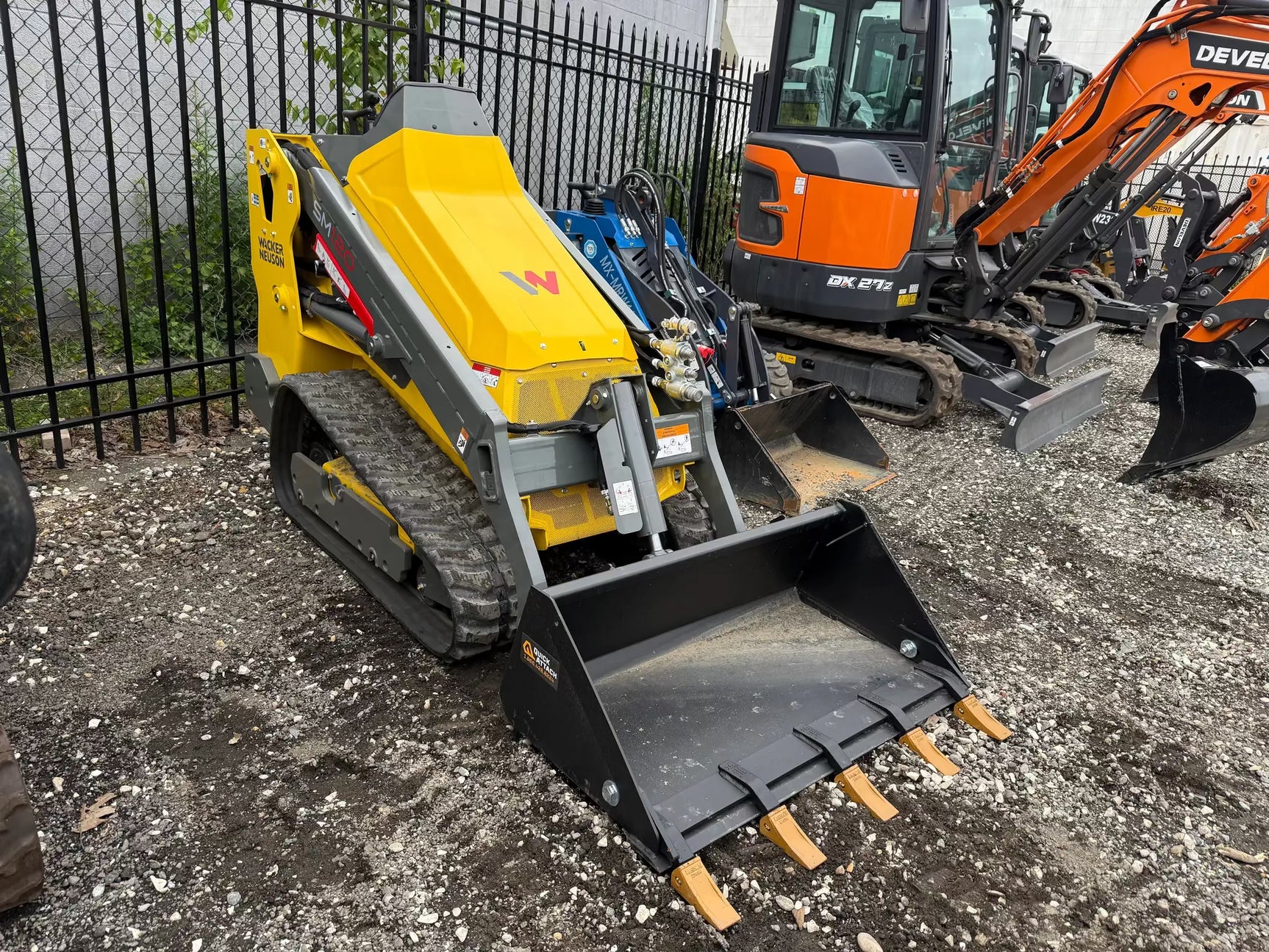 2026 Wacker Neuson Mini Skid Track Loader SM120 PRODUCTIVITY PACKAGE by Wacker Neuson