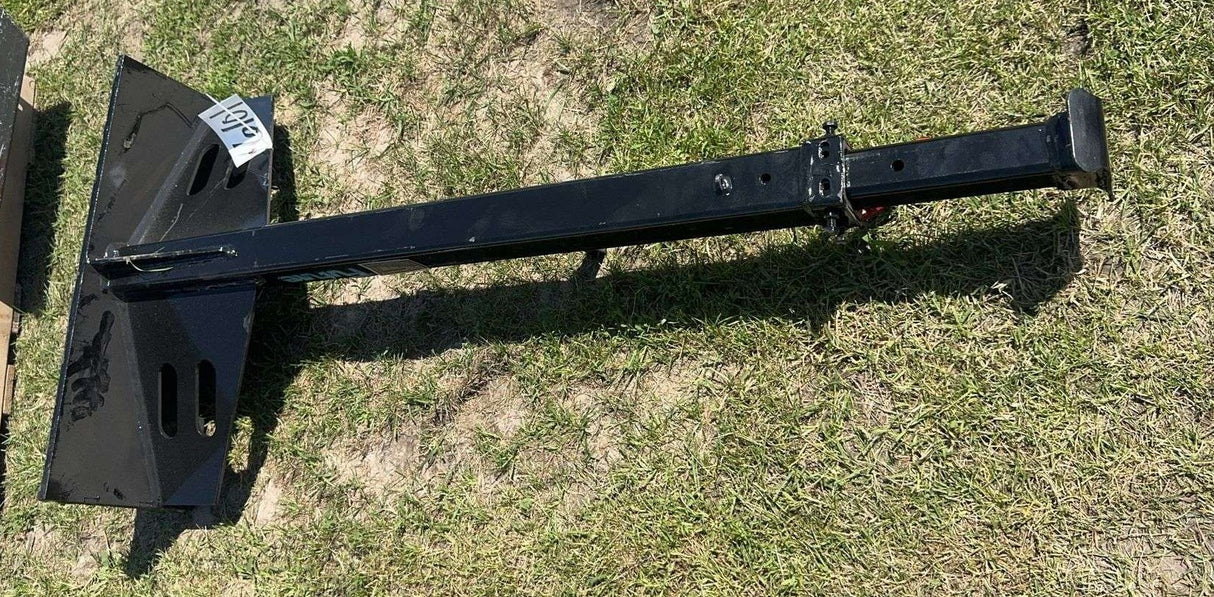 TELESCOPING BOOM ATTACHMENT FOR MINI SKID STEER