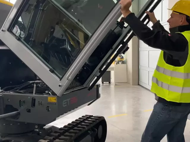 2026 WACKER NEUSON EZ36 MINI EXCAVATOR