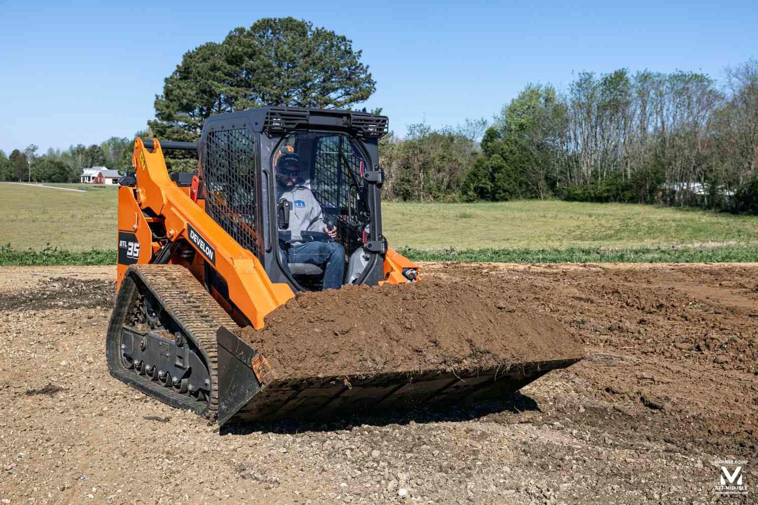 DEVELON DTL35 Compact Track Loader 115HP