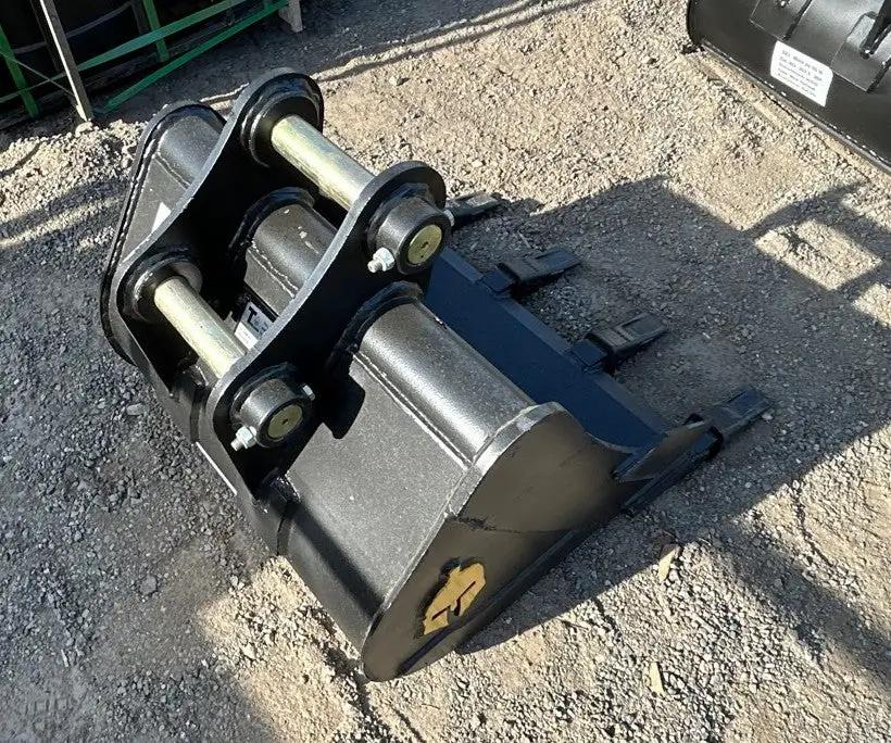 Trojan 24-inch excavator bucket attachment, black steel, for 3.5-ton CAT 303/304 and JD machines
