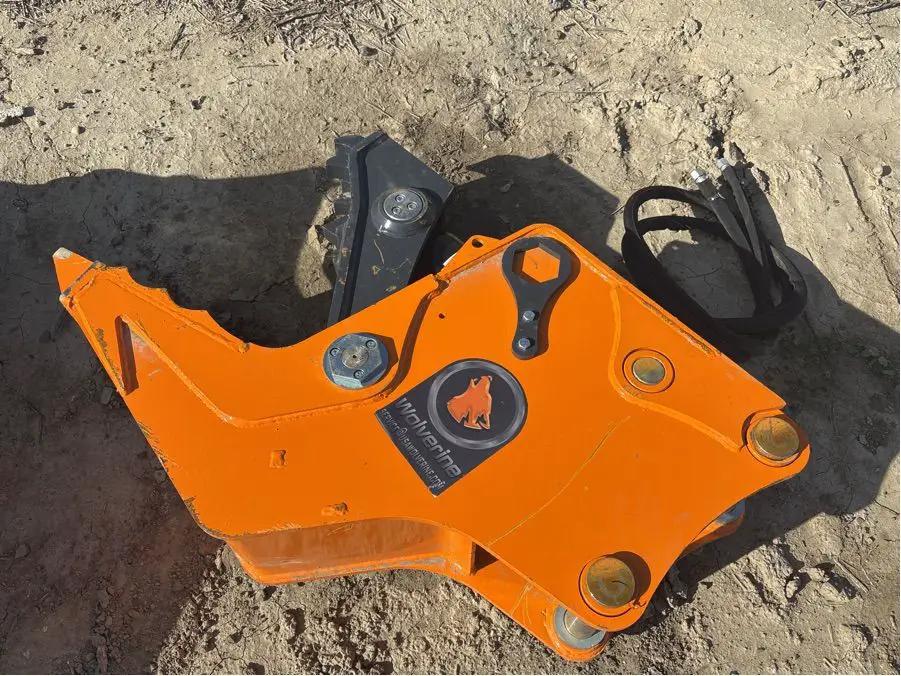 WOVLERINE HYDRAULIC DEMO CRUSHER EXCAVATOR CAT 308 by Wolverine