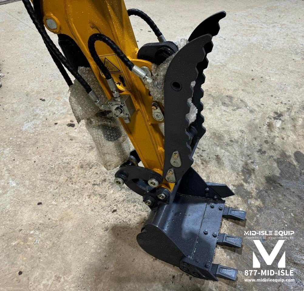 2025 IRE20 KUBOTA DIESEL 1.4-TON MINI EXCAVATOR