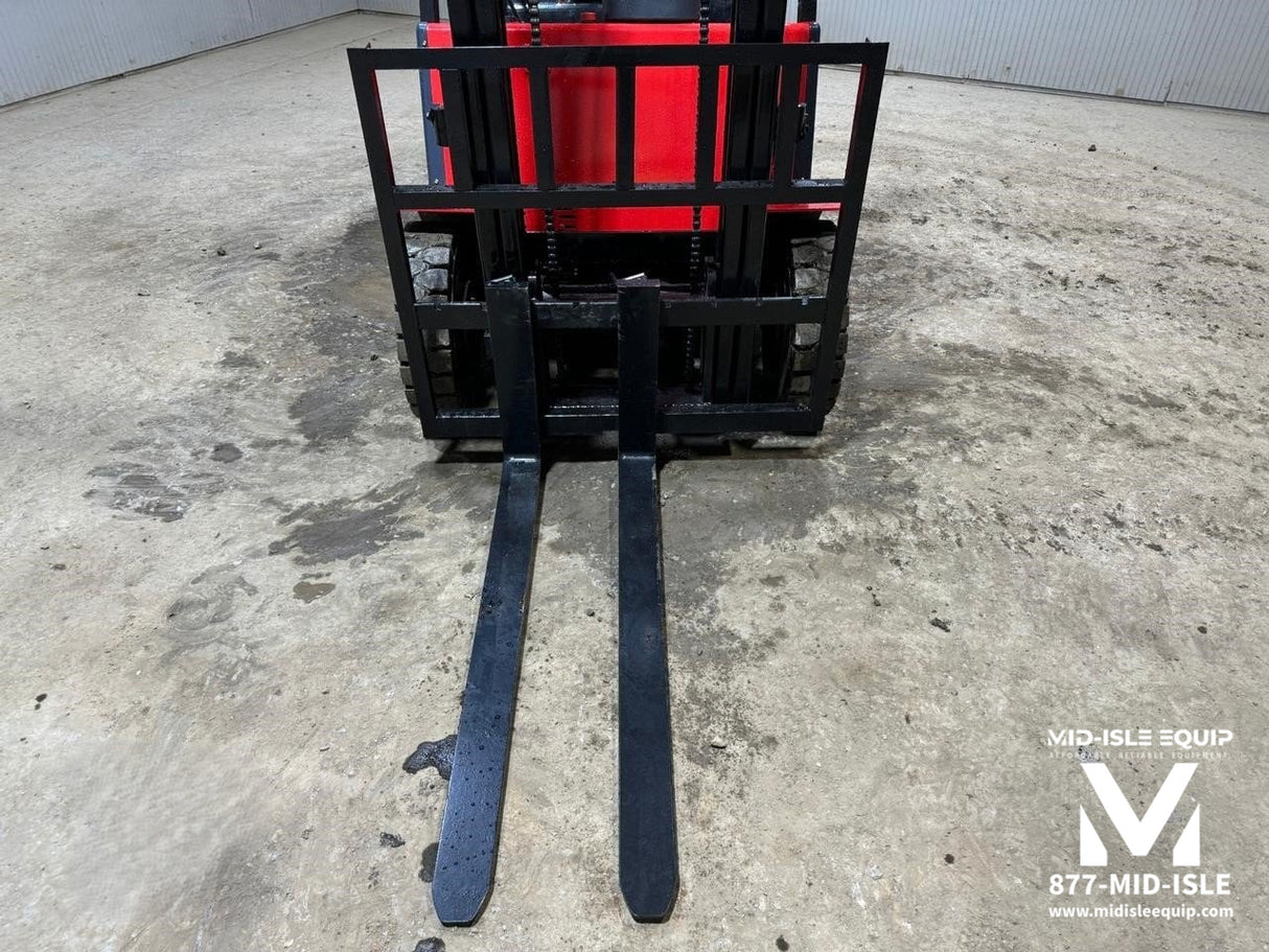 2025 IR IRF20 2.5 TON ELECTRIC 60V FORKLIFT