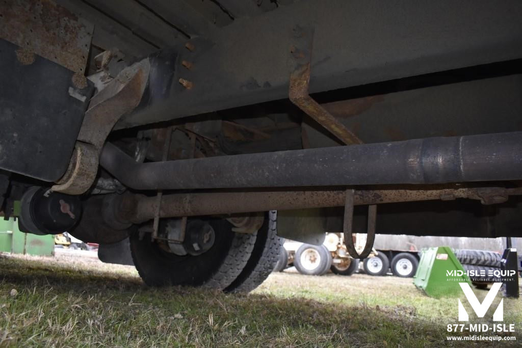 2011 BLUE BIRD SCHOOL BUS