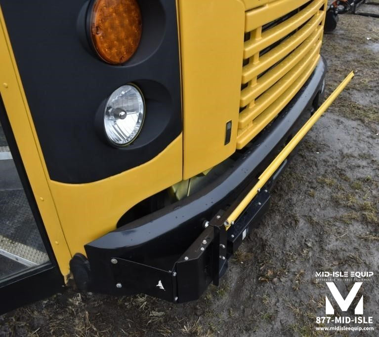 2011 BLUE BIRD SCHOOL BUS