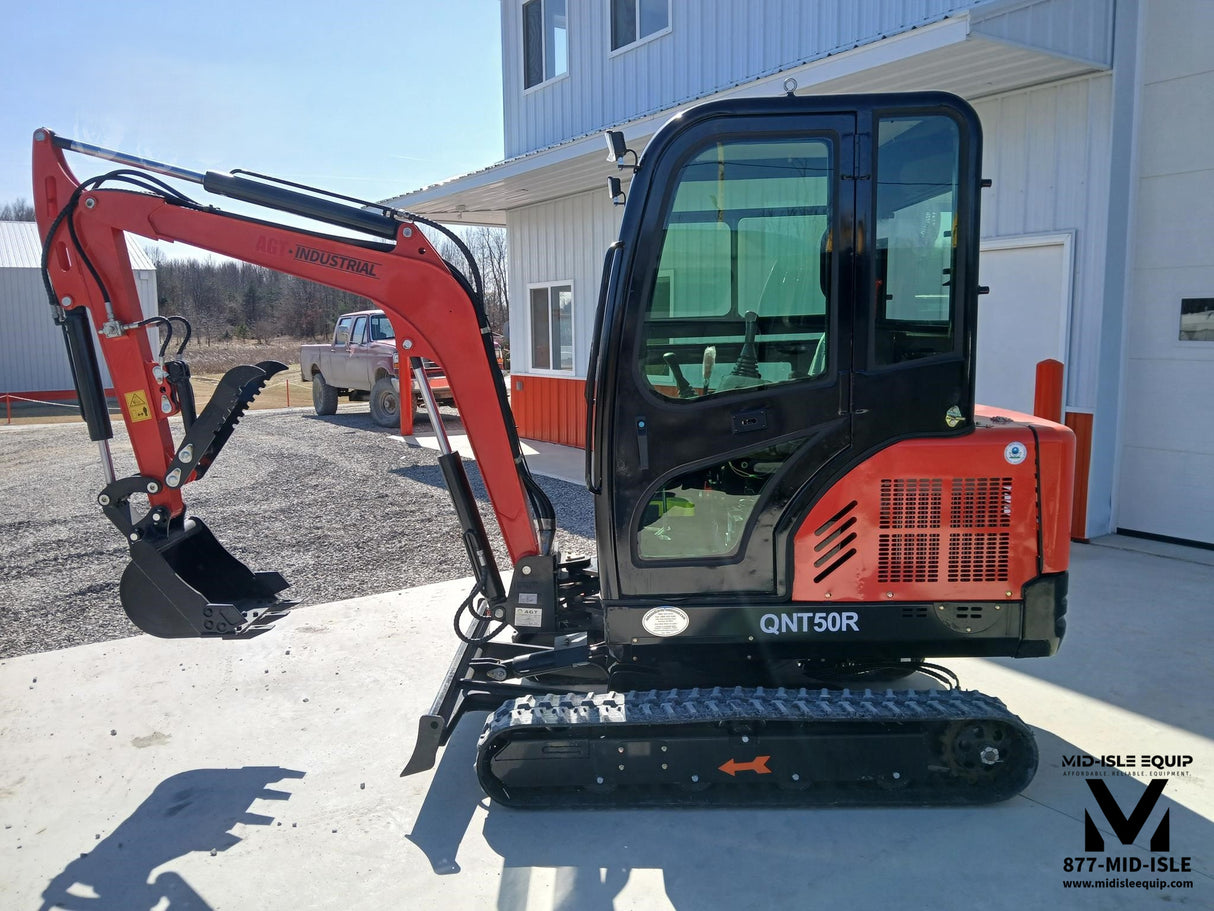 2025 AGT QNT50R 2-TON MINI EXCAVATOR ENCLOSED CAB