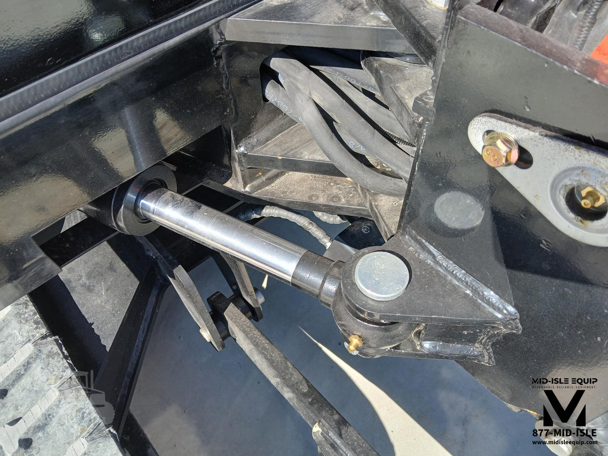 2025 AGT QNT50R 2-TON MINI EXCAVATOR ENCLOSED CAB