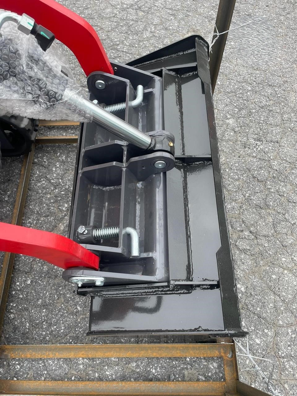 2025 AGT YSRT14 MINI SKID TRACK LOADER