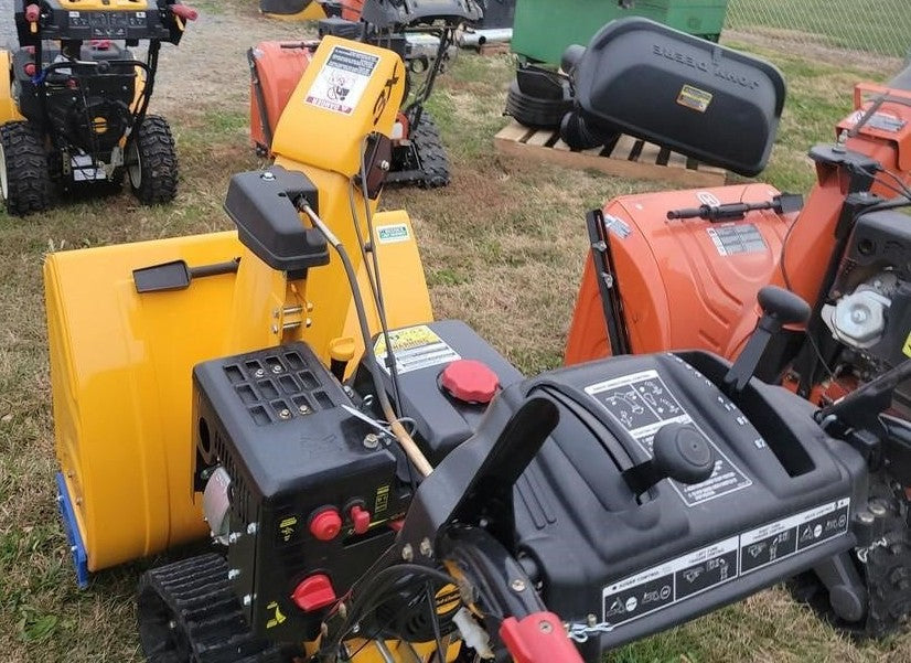 CUB CADET 3X INTELLIPOWER HD 30" TRACK SNOW BLOWER