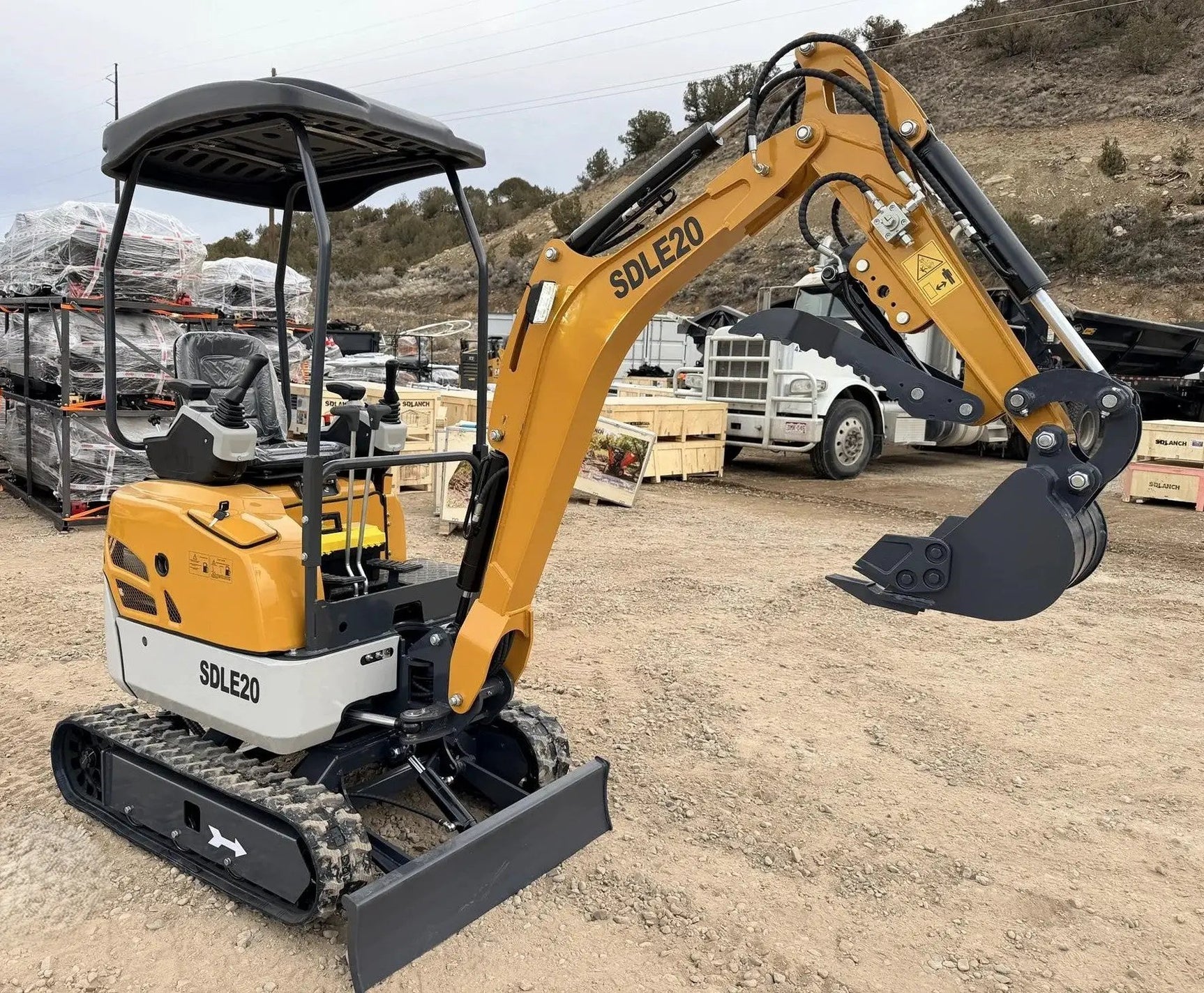 2026 SDLE20 YANMAR DIESEL 1.4-TON MINI EXCAVATOR by SDLANCH