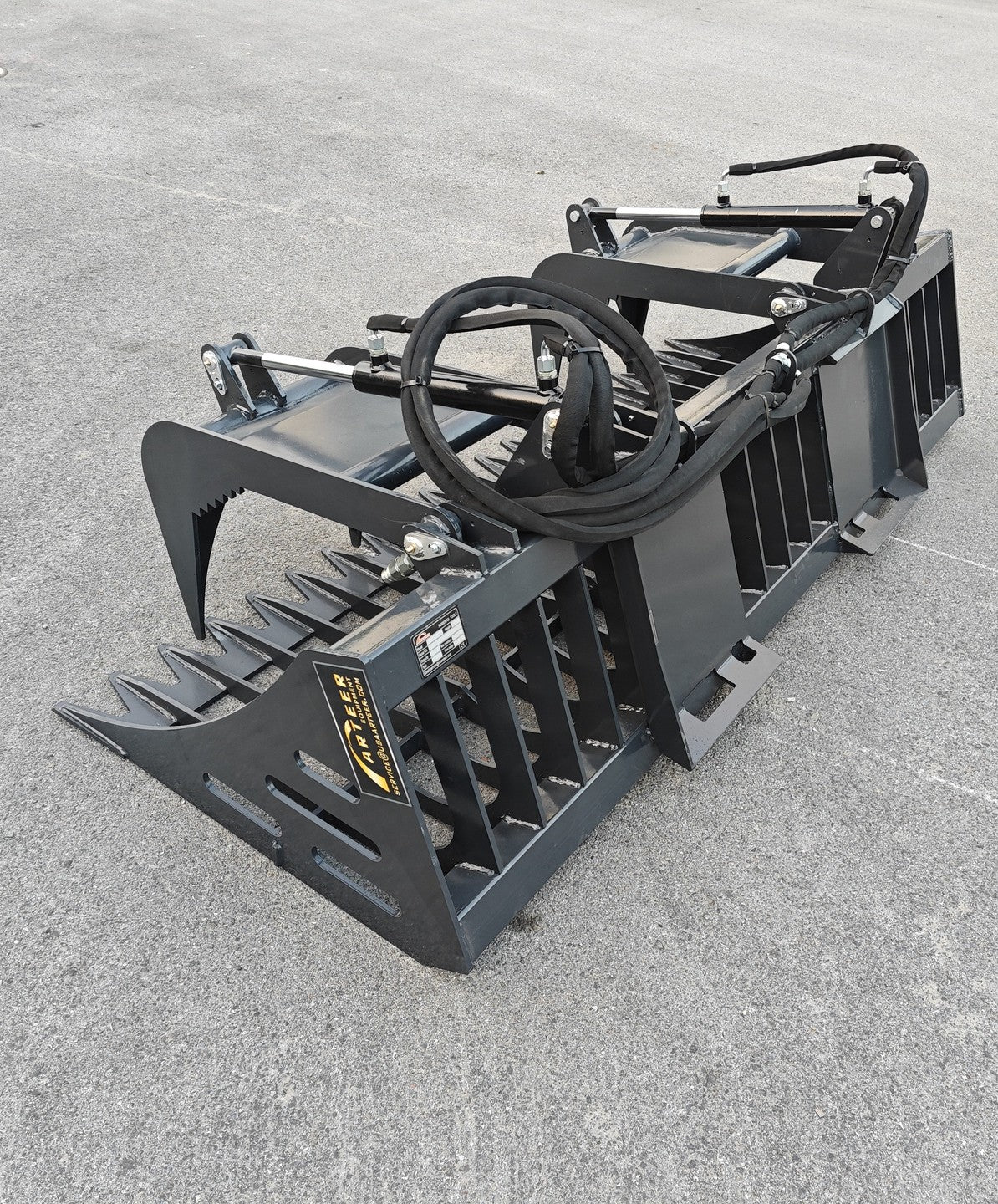 ARTEER 84" ROCK GRAPPLE BUCKET FOR SKID STEER by Arteer Equipment