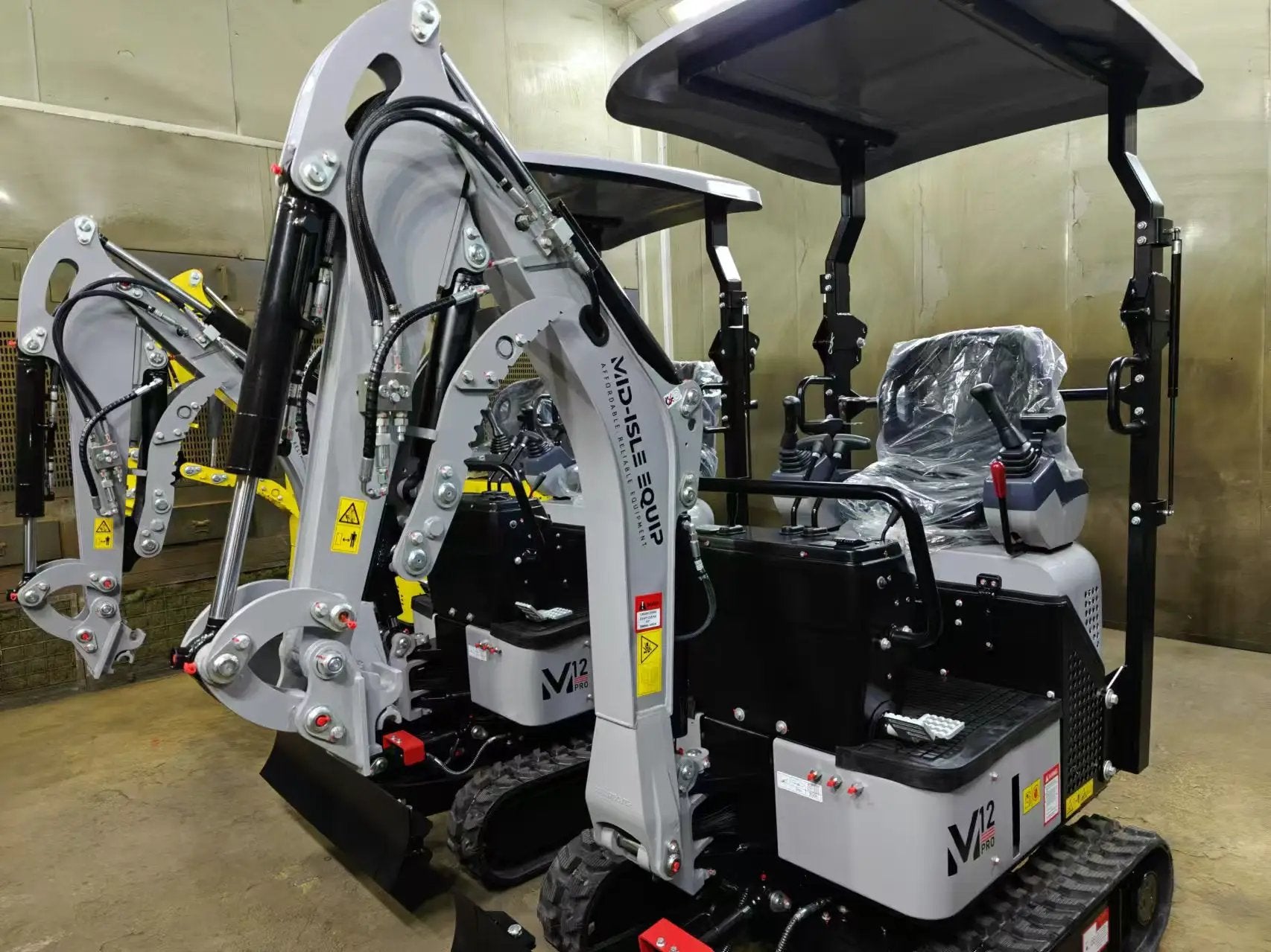 2024 M12 Pro Mini-Excavator 1.4 ton Yanmar Diesel by My Store