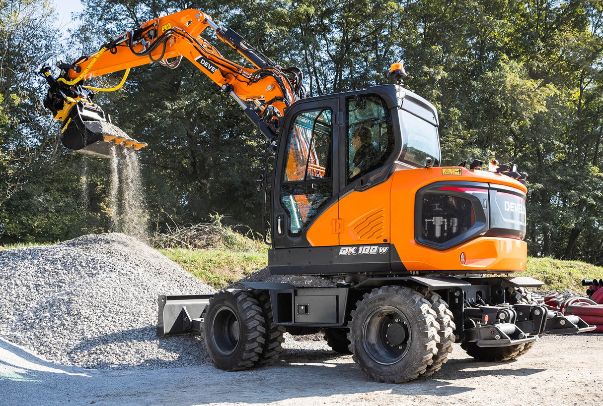 DEVELON DX100W-7 Mini Wheel Excavator