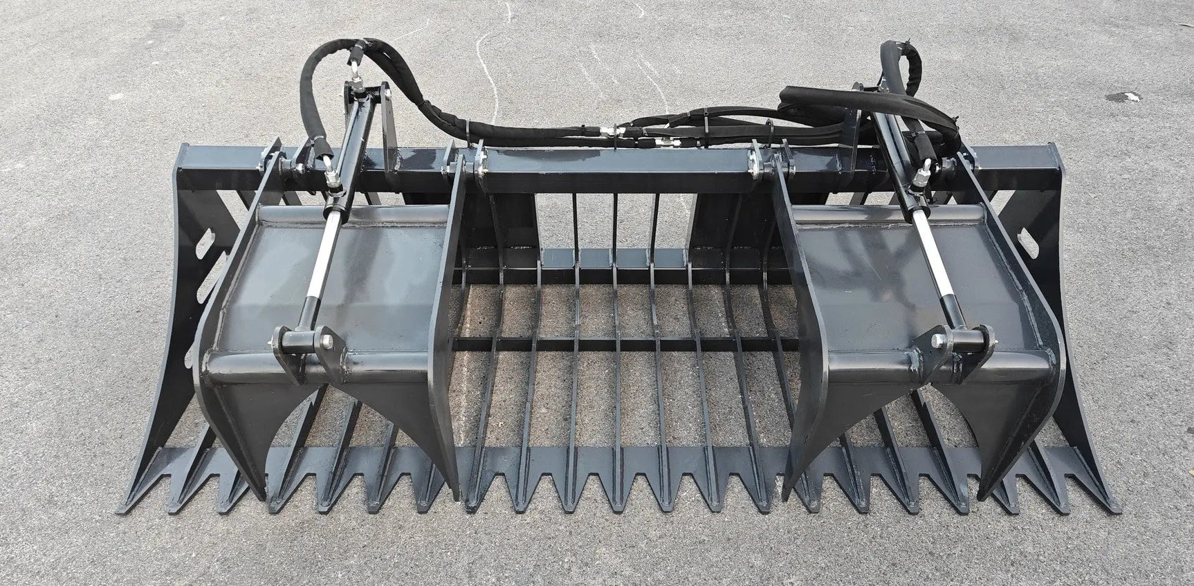 ARTEER 84" ROCK GRAPPLE BUCKET FOR SKID STEER by Arteer Equipment